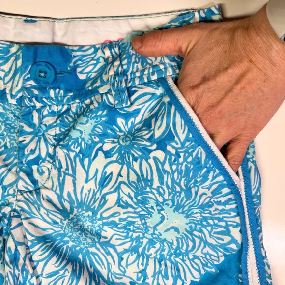 Lilly Pulitzer Size 000 The Callahan Short Blue Turquoise Floral Print - Picture 6 of 8